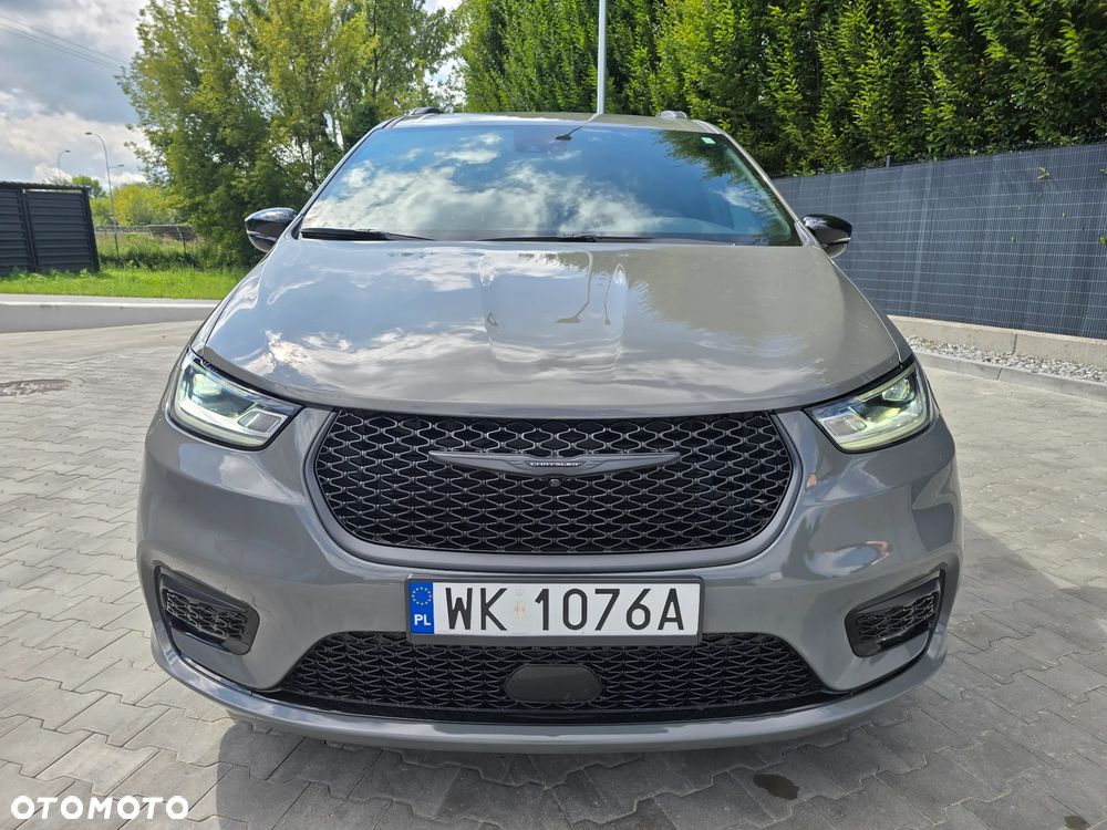 Chrysler Pacifica - 9