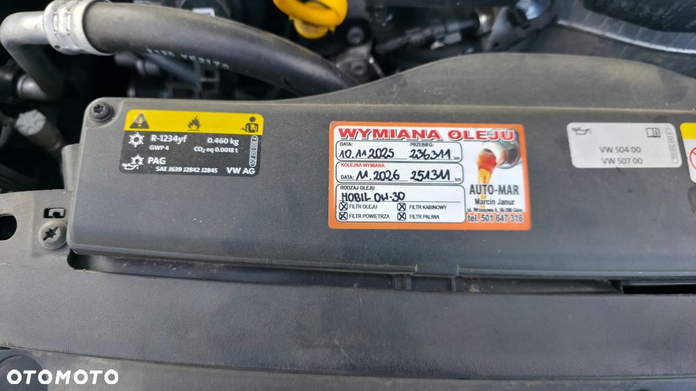 Volkswagen Passat 2.0 TDI SCR DSG Elegance - 28