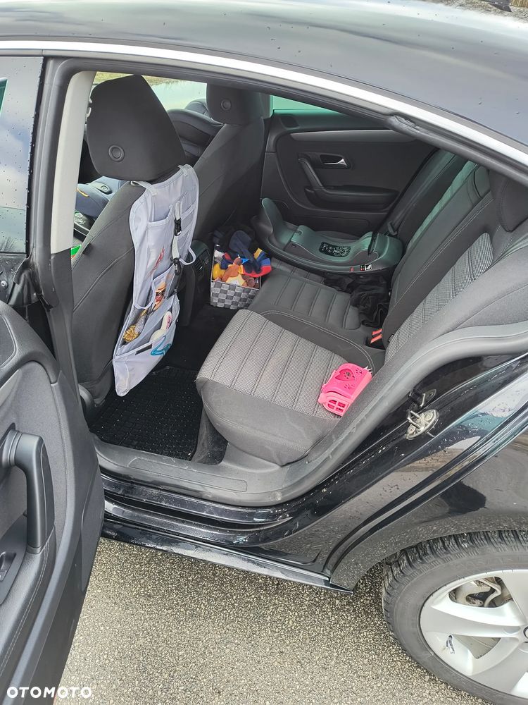 Volkswagen Passat CC 2.0 Blue TDI - 15