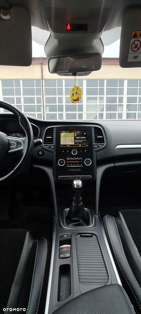 Renault Megane 1.2 Energy TCe Business - 28