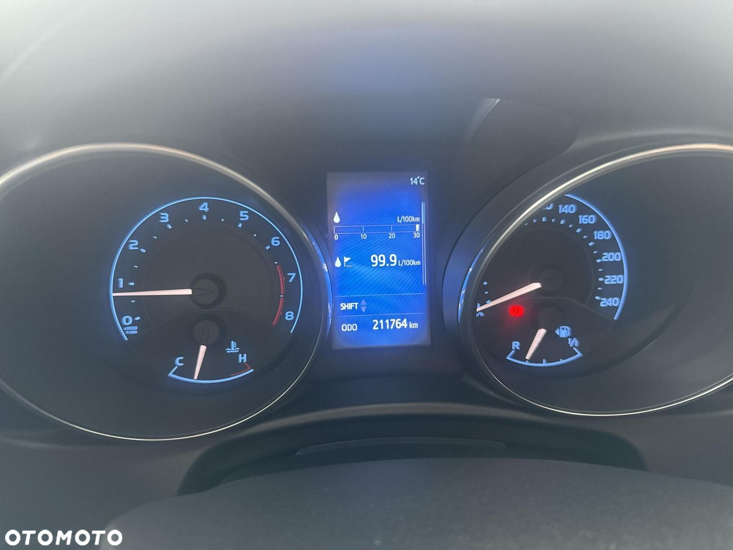 Toyota Auris - 17