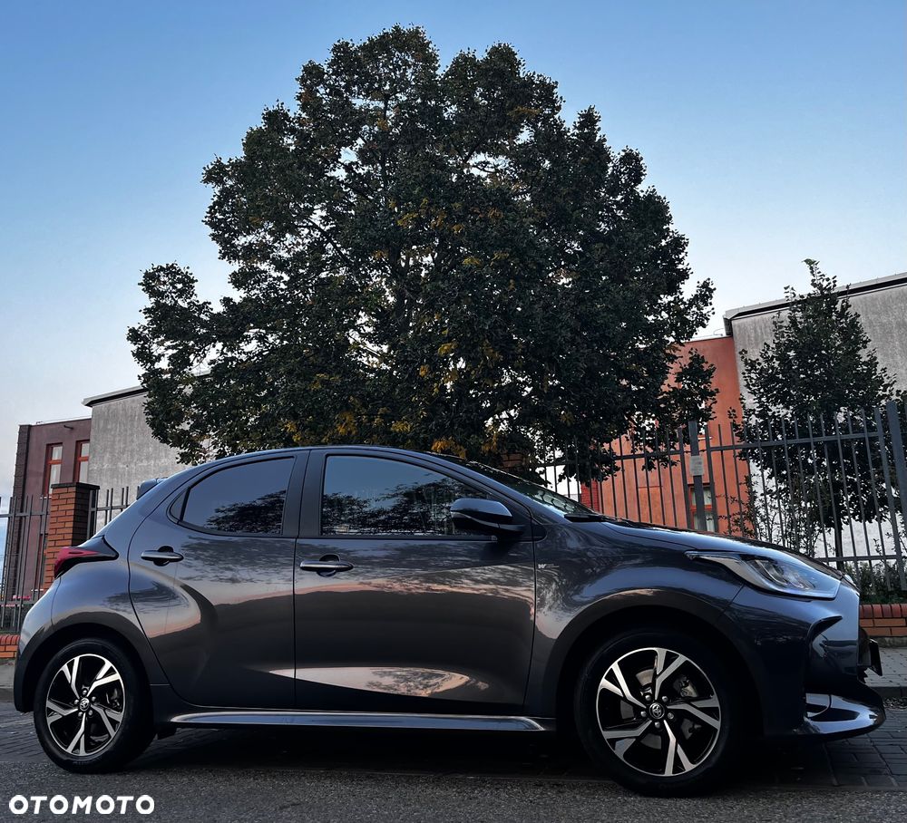 Toyota Yaris - 8