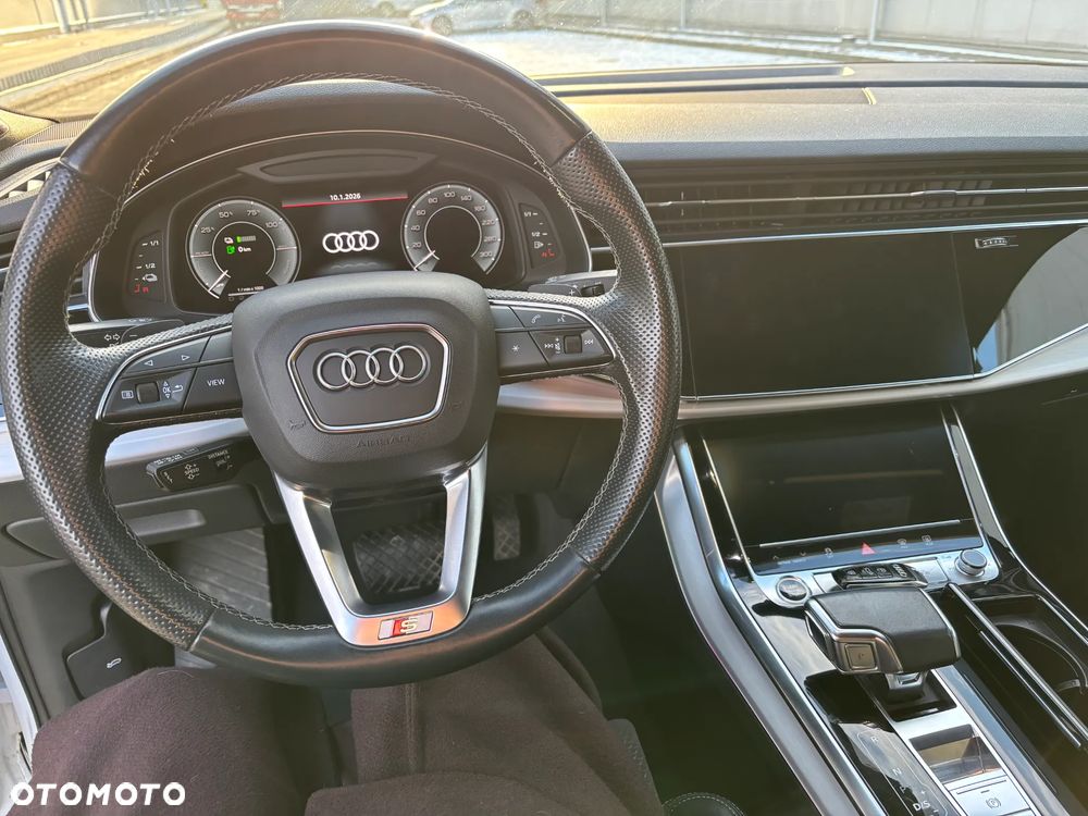 Audi Q7 - 12