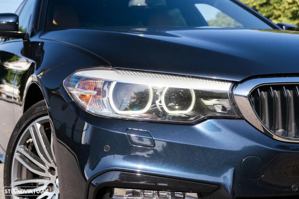 BMW 520 d Pack Desportivo M Auto - 33