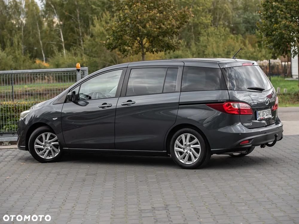 Mazda 5 - 11