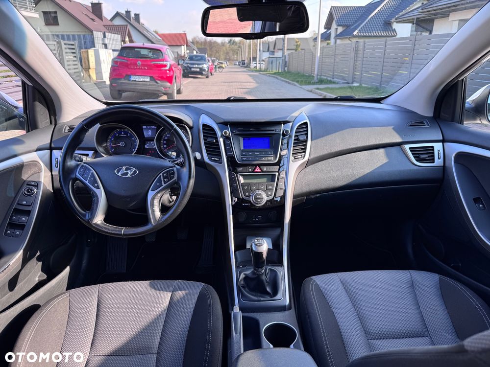 Hyundai i30 1.4 Comfort - 13