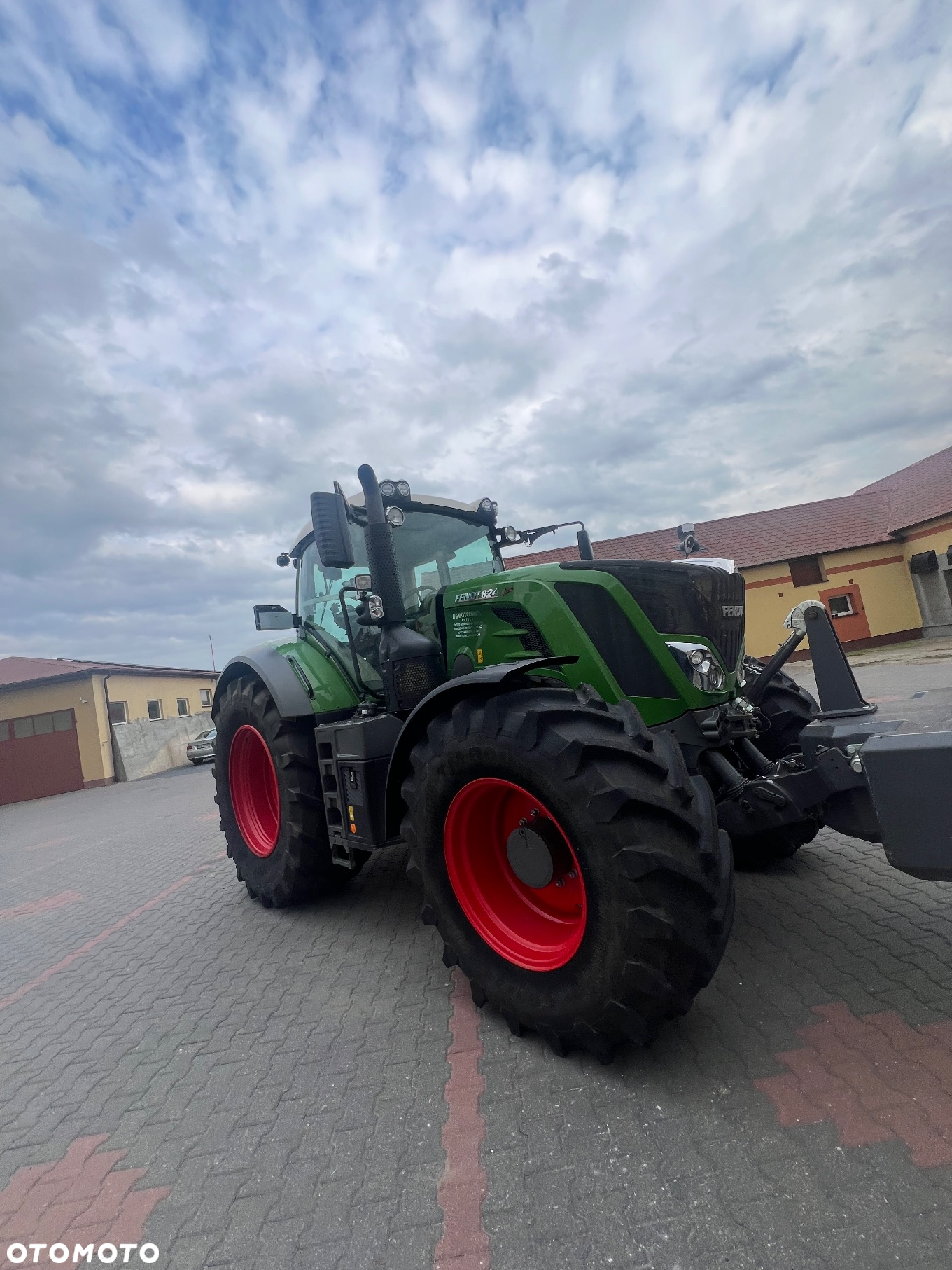 Fendt 824 - 3