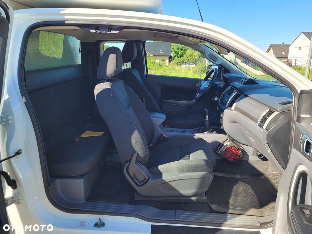 Ford Ranger XLT - 19