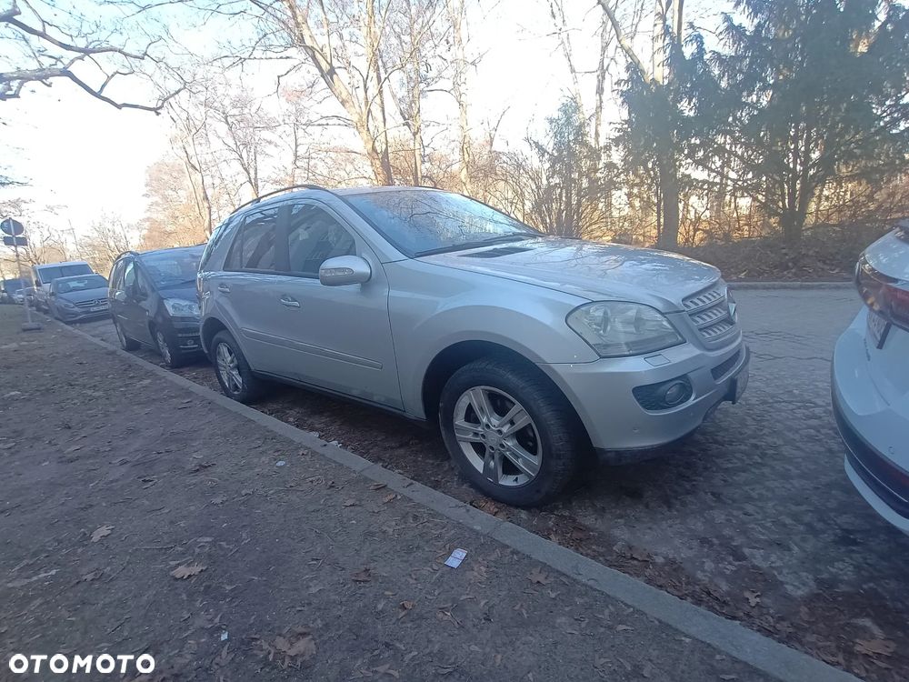 Mercedes-Benz ML 320 CDI 4Matic 7G-TRONIC - 2