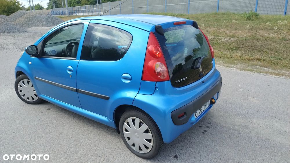 Peugeot 107 - 6