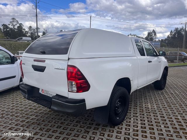 Toyota HILUX CLUB 4x4 150cv LUG. - 5