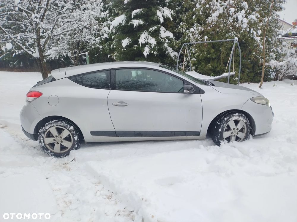Renault Megane 1.6 16V Dynamique - 4