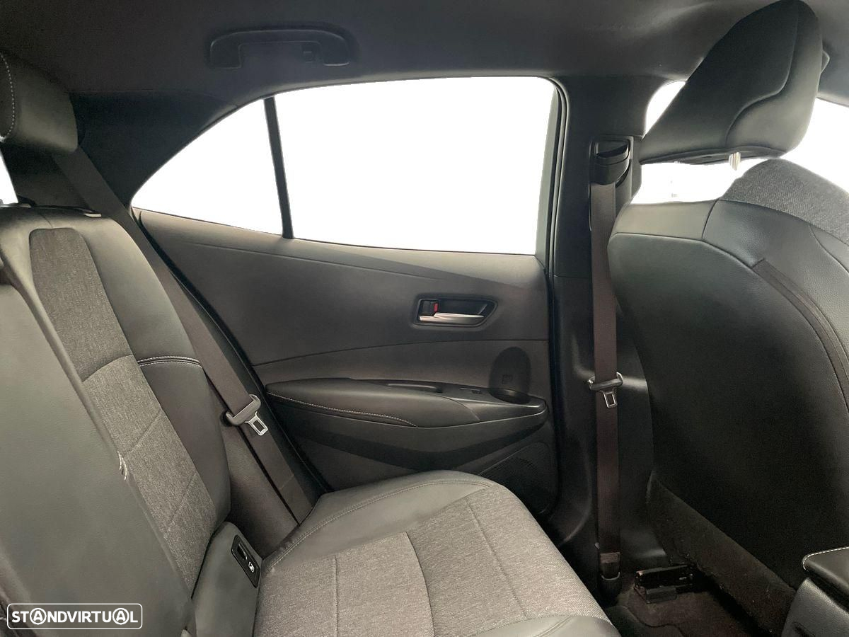 Toyota Corolla - 9