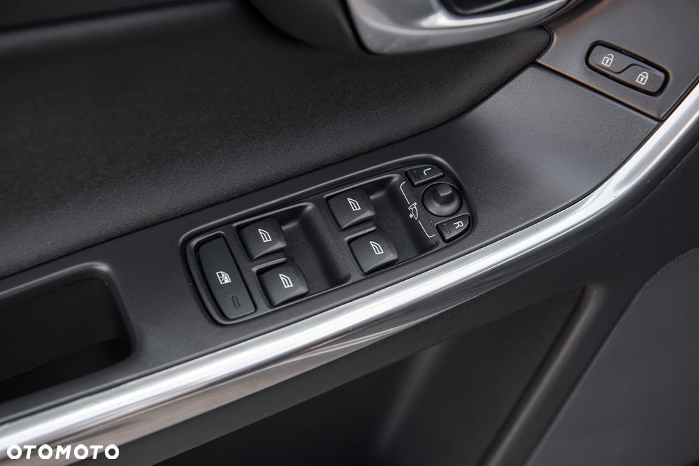 Volvo XC 60 - 16