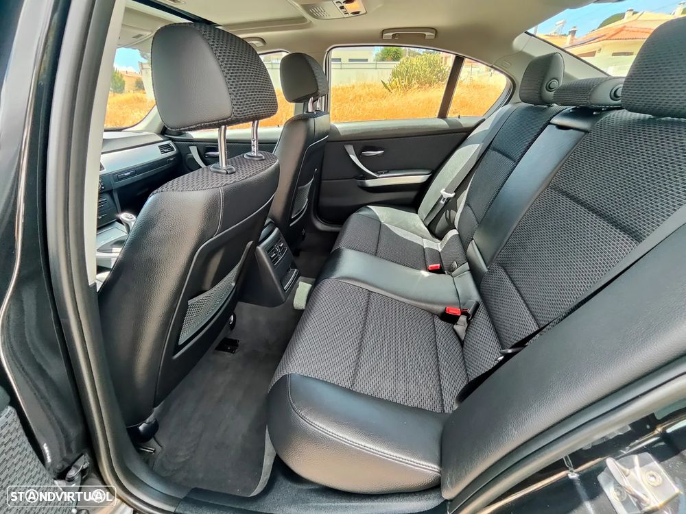 BMW 316 d Navigation - 10
