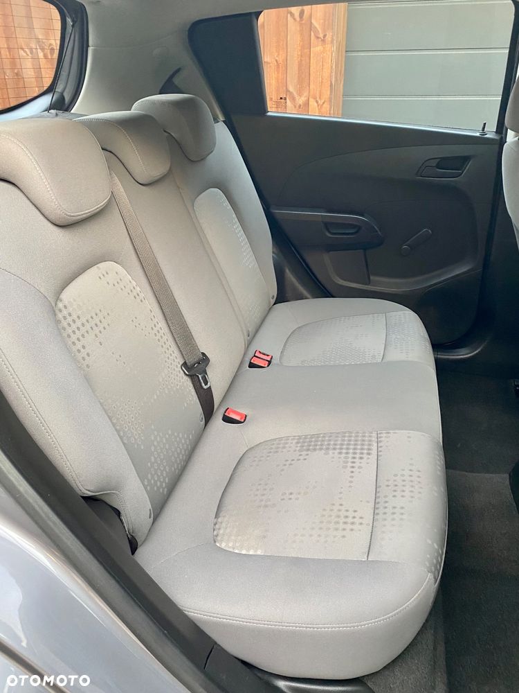 Chevrolet Aveo 1.3 LT - 22