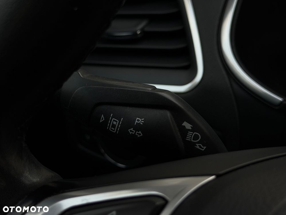 Ford S-Max 2.0 TDCi Titanium - 22