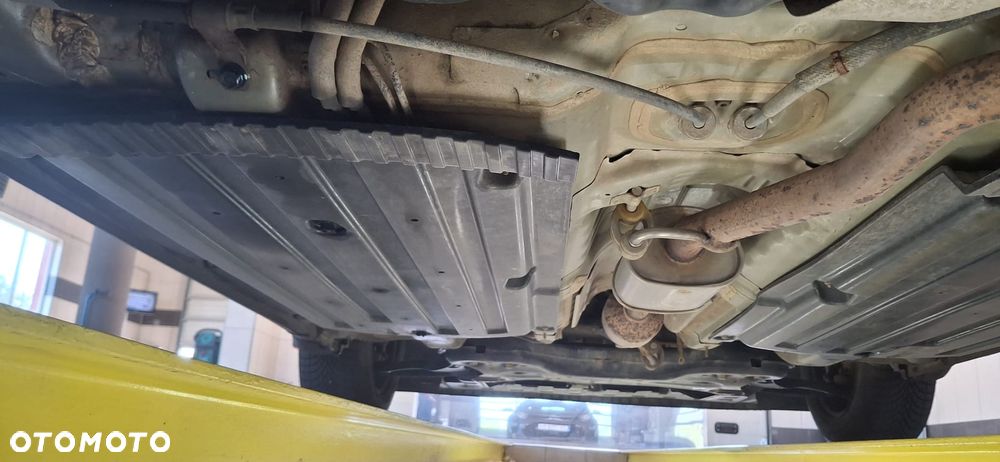 Kia Picanto 1.2 L - 24