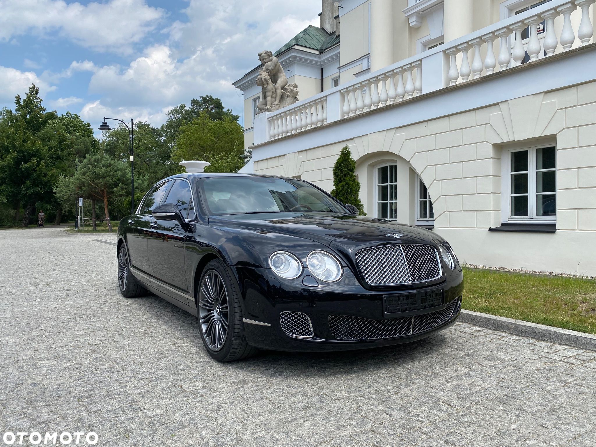 Bentley Flying Spur W12 S - 1