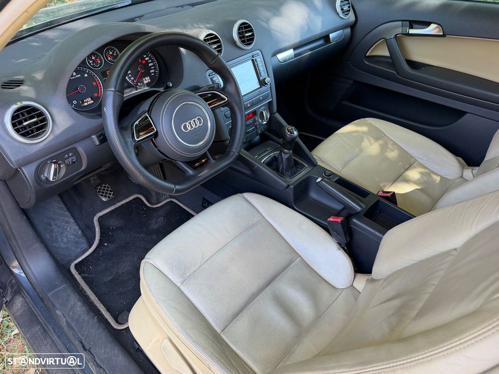 Audi A3 1.6 TDI DPF Attraction - 16