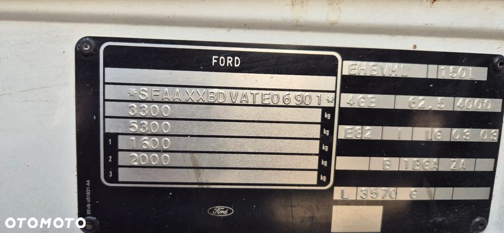 Ford Transit - 24