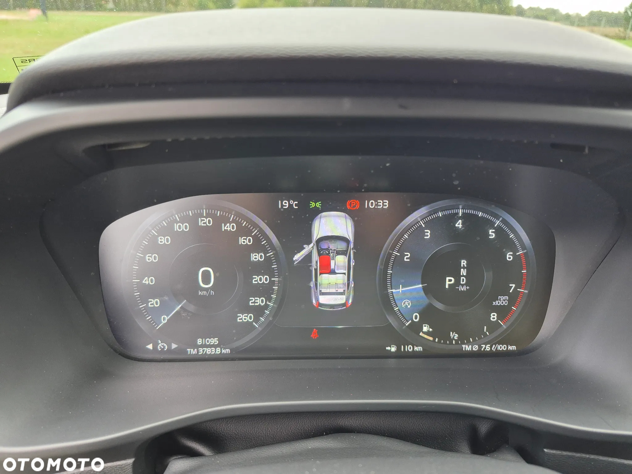 Volvo XC 40 - 35