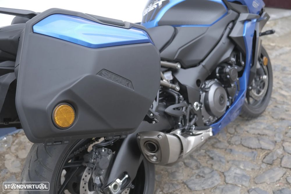 Suzuki GSX 1000 GT - 14