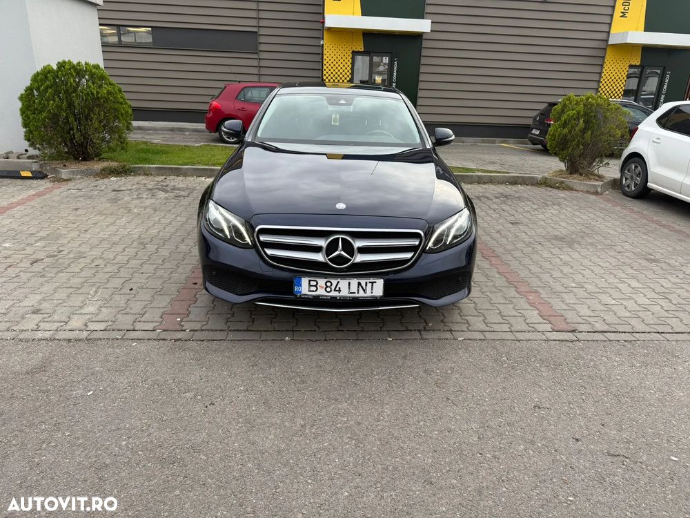 Mercedes-Benz E 200 4MATIC 9G-TRONIC Avantgarde - 8