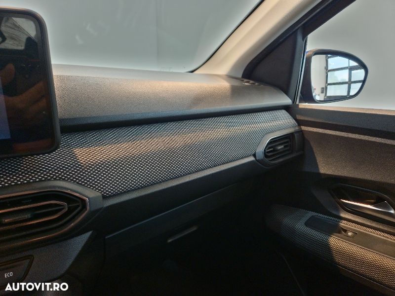 Dacia Logan TCe 90 MT6 Comfort - 25