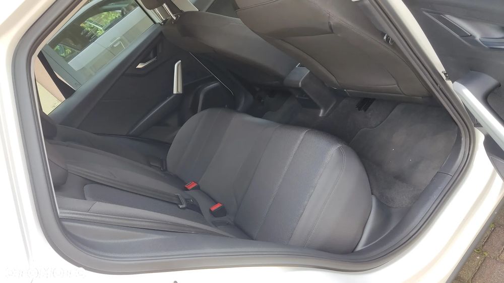 Audi Q2 35 TFSI S tronic - 23