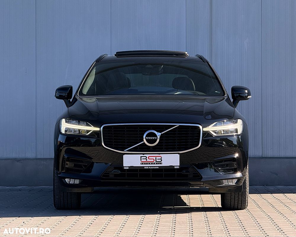Volvo XC 60 B4 MHEV AWD R-Design - 10
