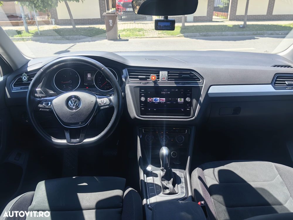 Volkswagen Tiguan 2.0 TDI DPF DSG Comfortline - 9