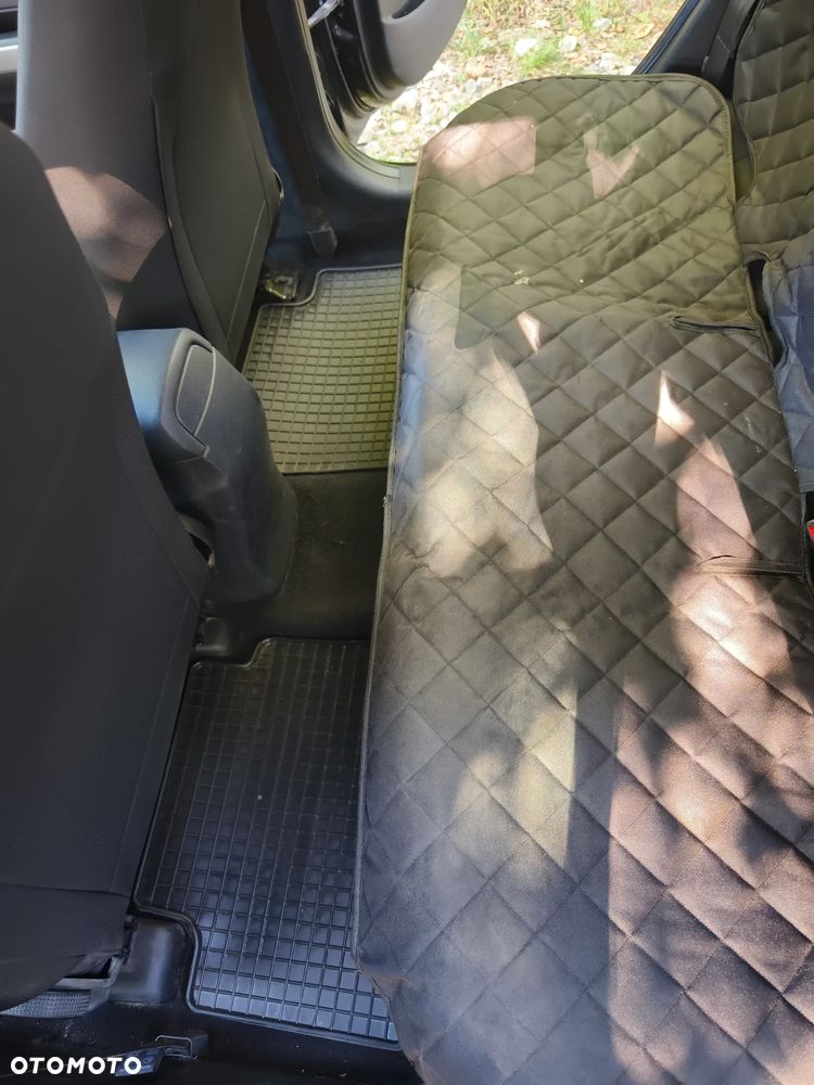 Kia Ceed - 5