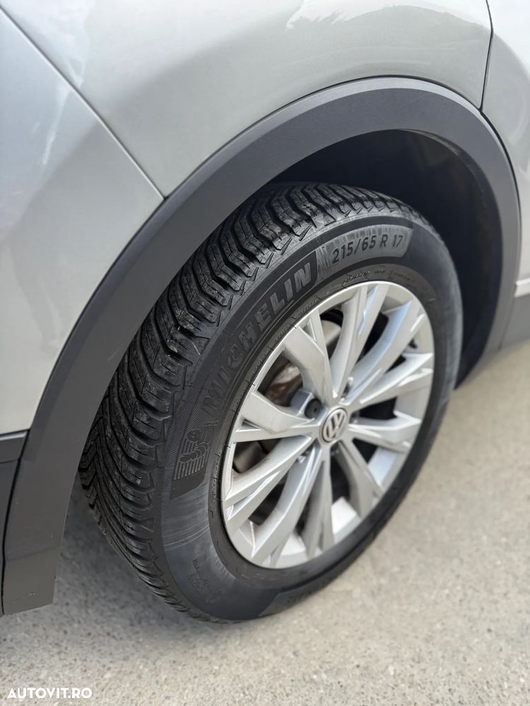 Volkswagen Tiguan - 18