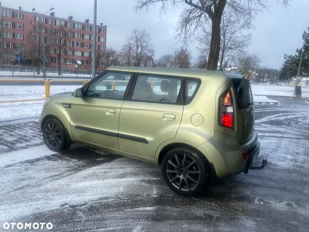 Kia Soul 1.6 CVVT Black Collection - 10