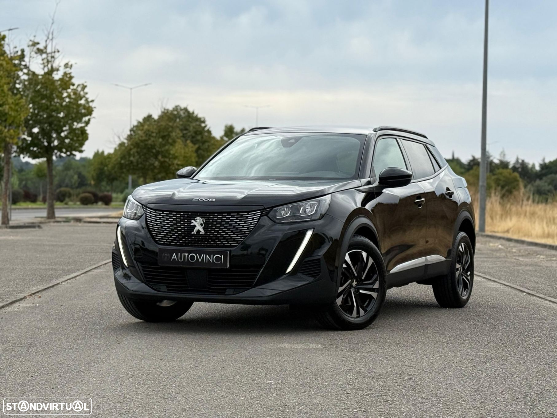 Peugeot 2008 1.5 BlueHDi Allure Pack EAT8 - 2