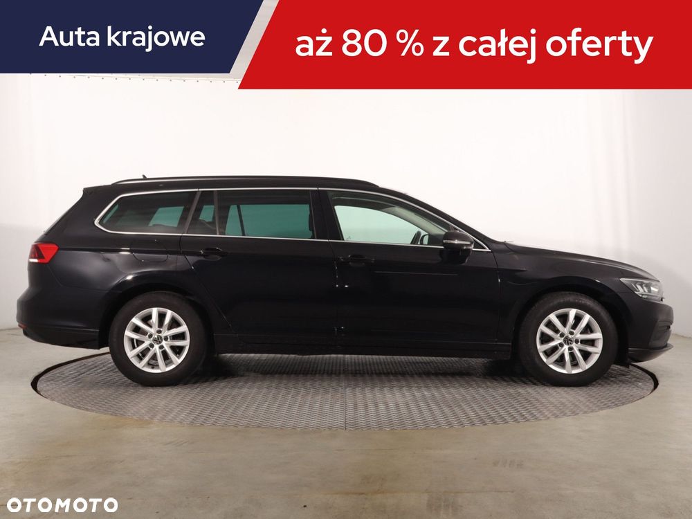 Volkswagen Passat Variant - 8