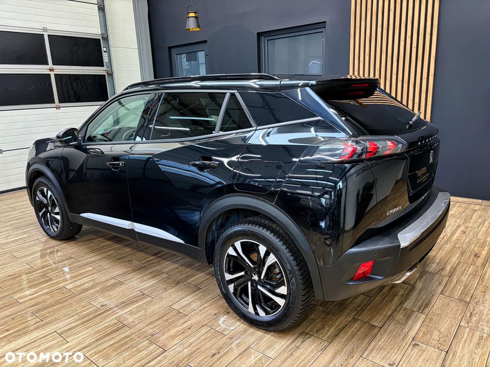 Peugeot 2008 - 10