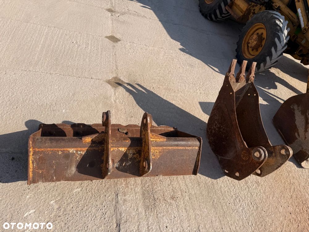 Caterpillar 428 Koparko Ładowarka 3 Łyżki - 11