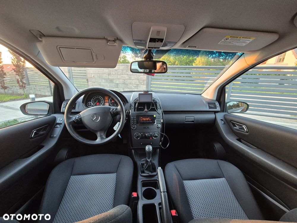 Mercedes-Benz Klasa A 170 BlueEFFICIENCY Elegance Flotte - 10