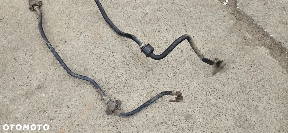 Drążek stabilizatora przód przedni tył tylny Toyota Avensis T25 lift 2,2 D-CAT 2008r - 3