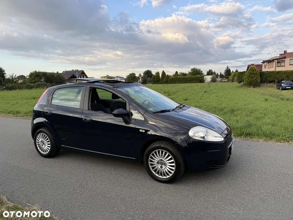 Fiat Grande Punto - 4