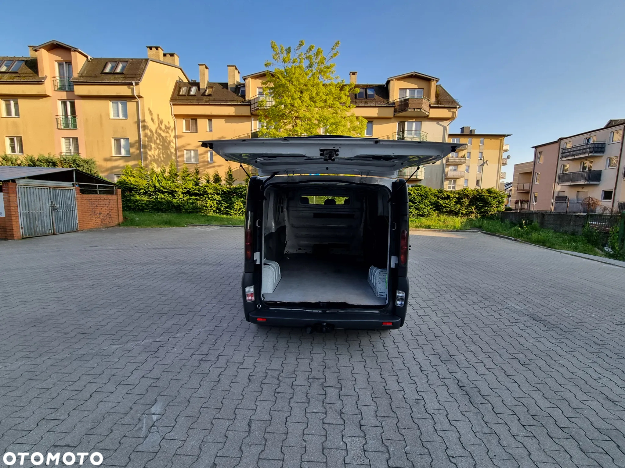 Opel Vivaro - 12