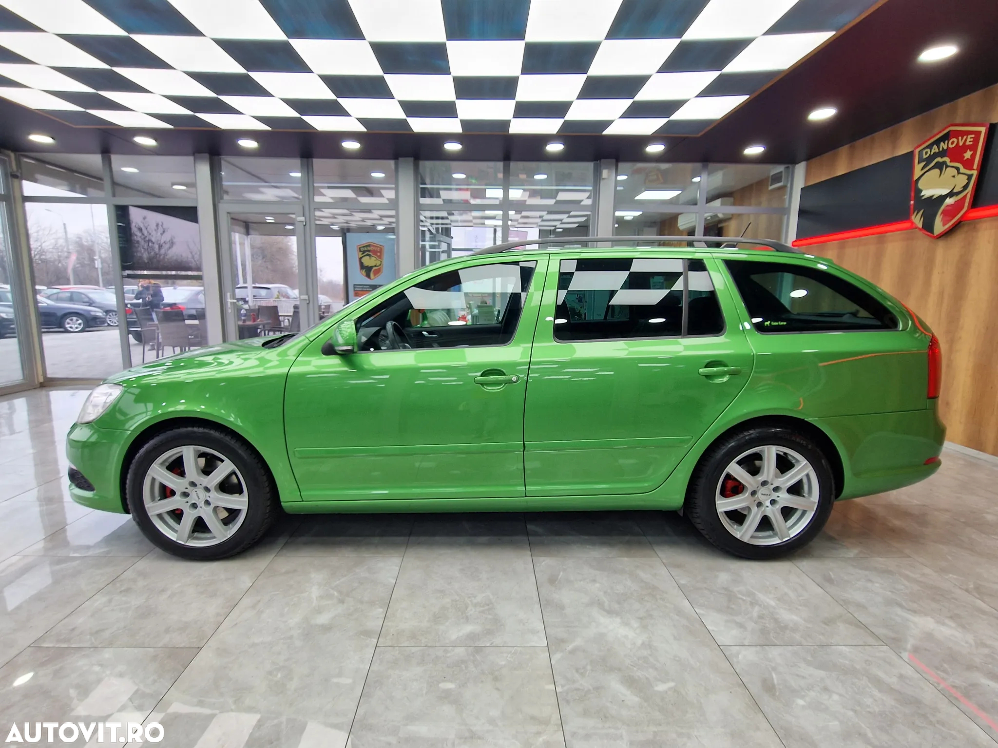 Skoda Octavia - 4