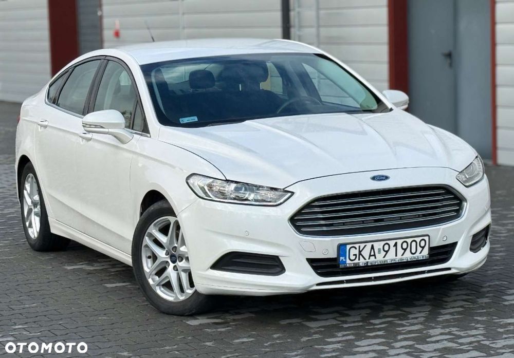 Ford Fusion - 12