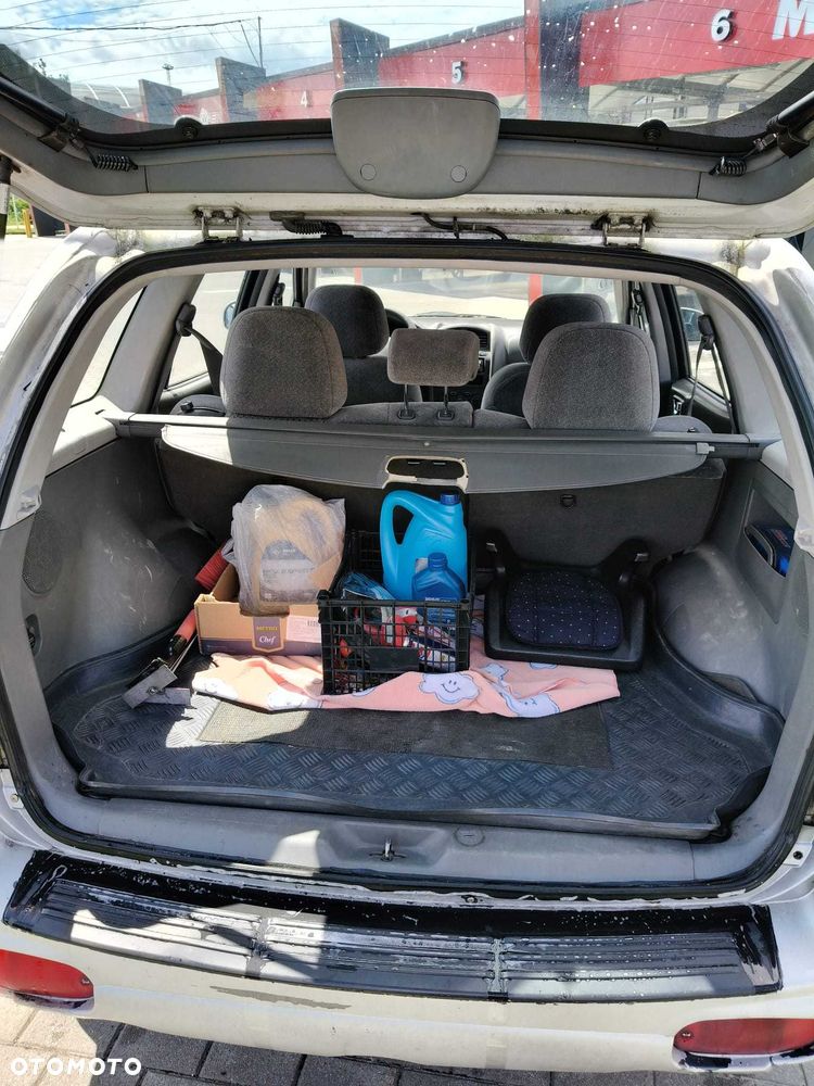 Hyundai Santa Fe - 3
