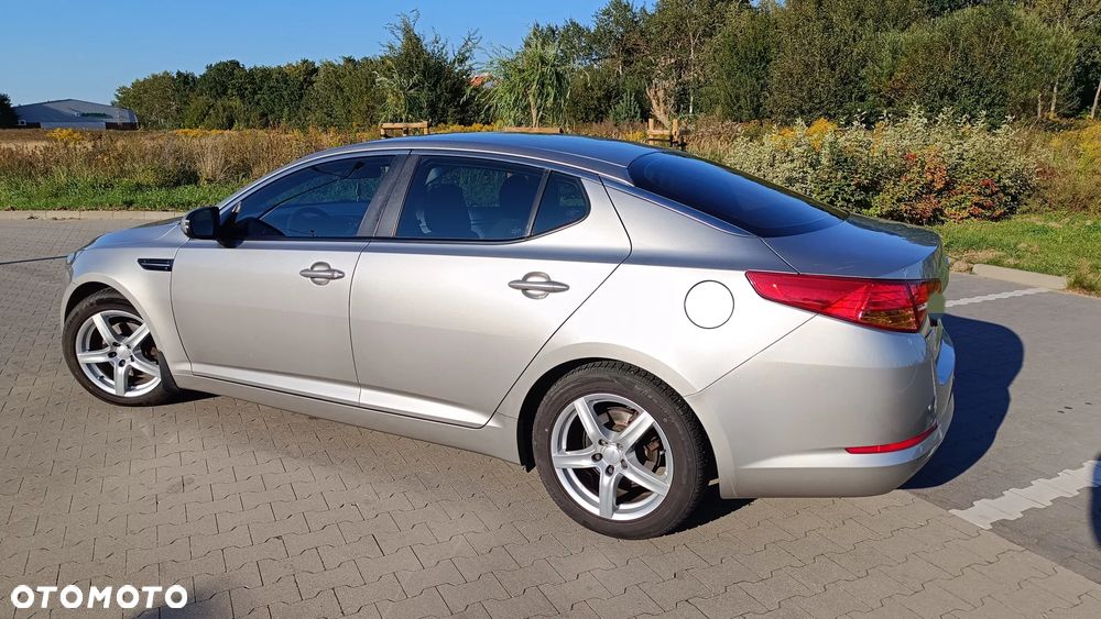 Kia Optima - 9