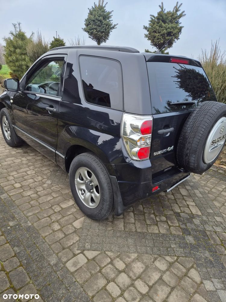 Suzuki Grand Vitara 1.9 DDiS Comfort - 12