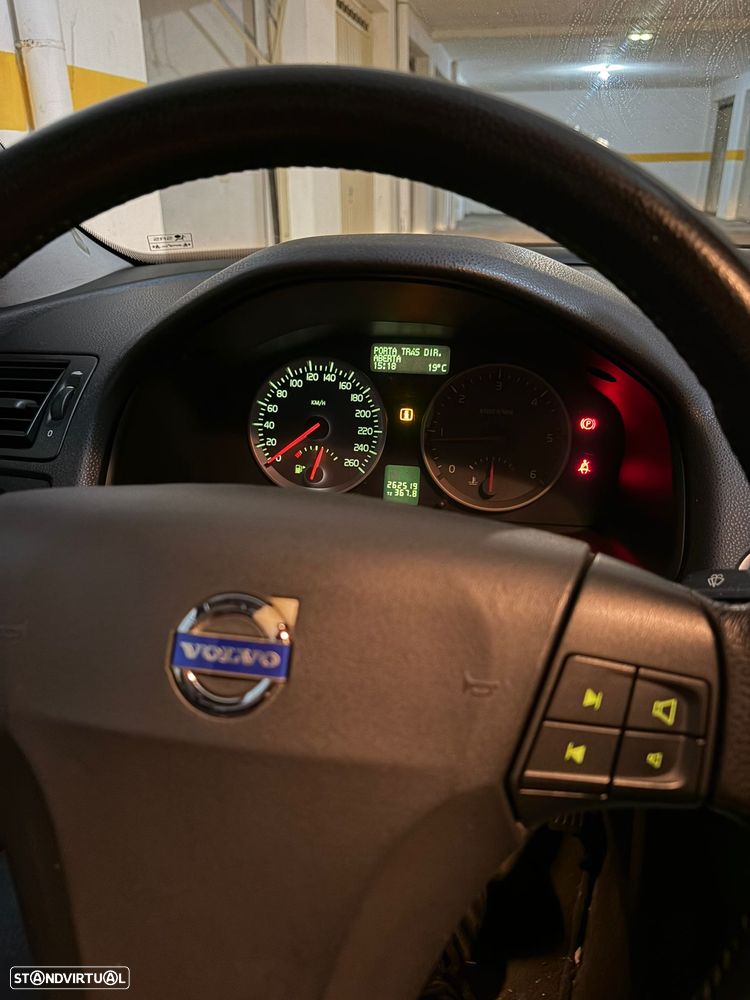 Volvo S40 2.0 D Nível 1 - 16