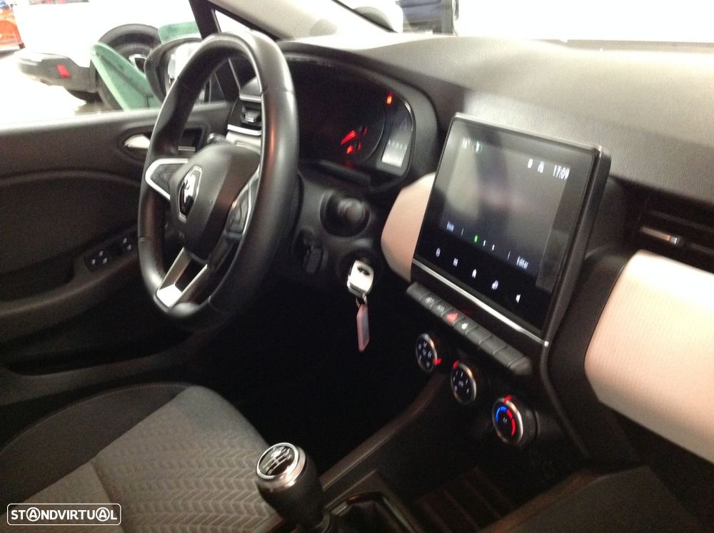 Renault Clio 1.0 TCe Techno - 33